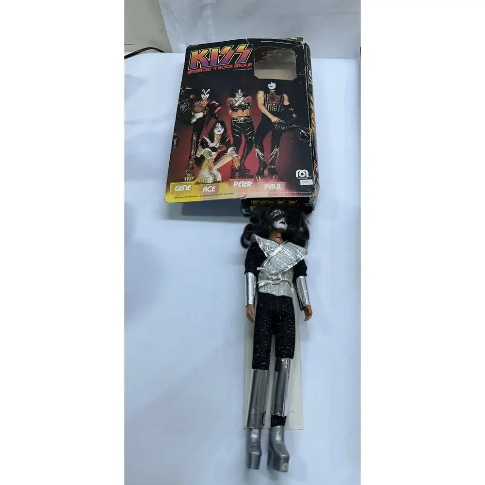 Vintage 1978 AUCOIN KISS ACE FREHLY 12